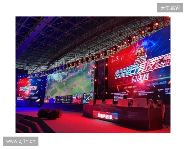 上海海港富盛经开6-1上海赛更达，李圣龙双响杨黔东获处子球