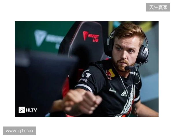 半场-武汉三镇0-0成都蓉城 罗慕洛凌空抽射造险郭嘉宇献精彩扑救